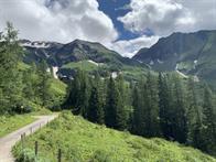 Unser Ziel, die Trauneralm kommt ins Blickfeld