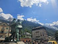 Statue of climbers Horace-Benedict de Saussure and Jacques Balmat pointing at Mont Banc in Chamonix.